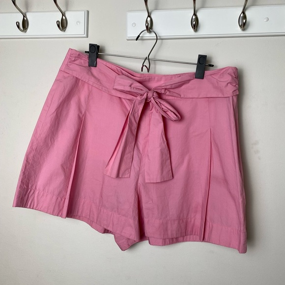 Pink Women's Shorts with Bow Detail size 14 - Picture 1 of 5